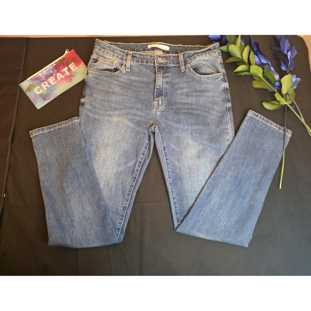 KanCan Estilo Skinny Leg Jeans in Medium Blue Denim Size 13/30